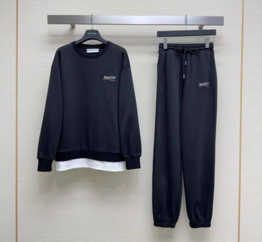 Костюм Balenciaga 12741