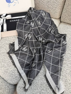 Платок Chanel 36007 3