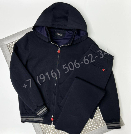 Прогулочный костюм KITON 25312