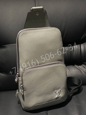 Сумка-слинг Louis Vuitton 16325