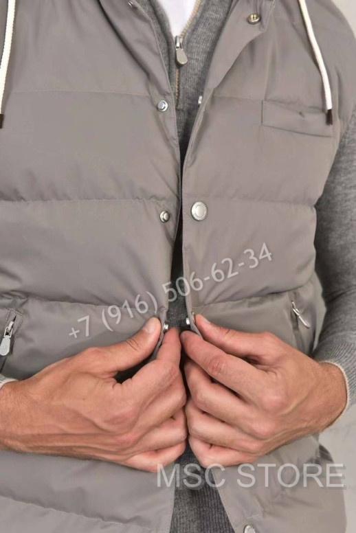 Жилетка Brunello Cucinelli 8678