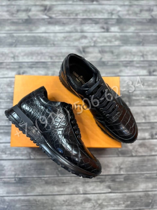 Кроссовки Louis Vuitton из кожи крокодила 18629