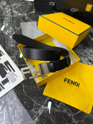 Ремень Fendi 23900