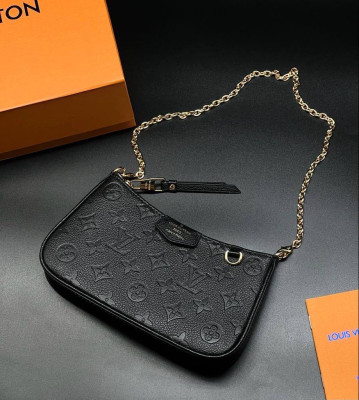 Сумка Louis Vuitton 10495
