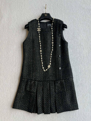 Платье CHANEL 36001