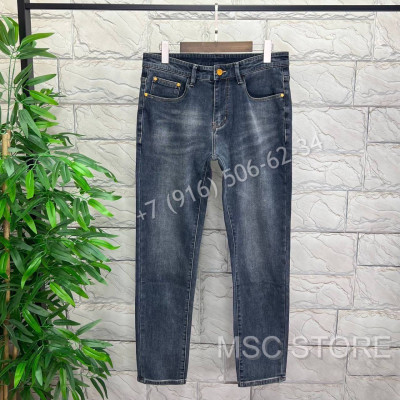 Джинсы Gucci 8370