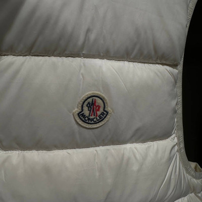 Жилетка Moncler 5775 5