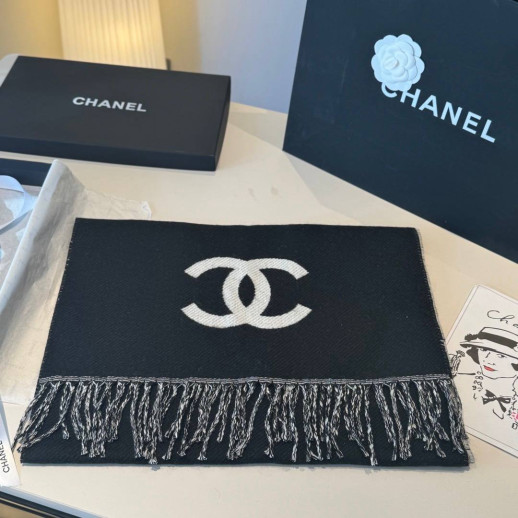 Шарф Chanel 24502 1