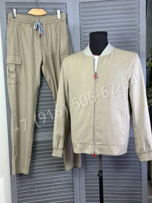 Прогулочный костюм KITON 19440