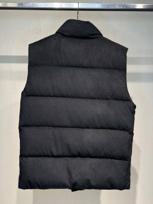 Жилетка Prada 22871 1