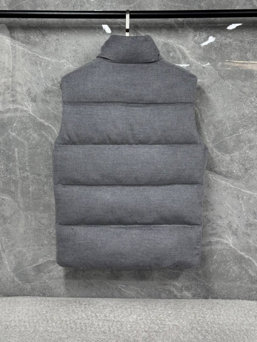 Жилетка Жилетка Prada 24096