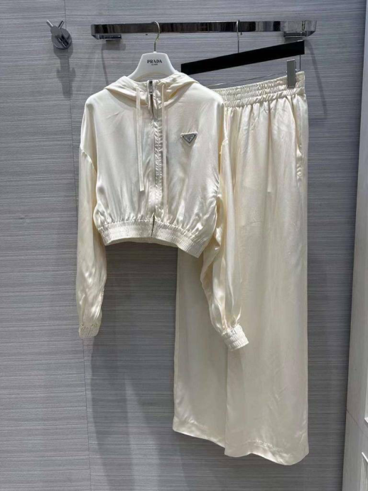 Костюм Prada 14163