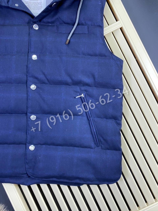 Жилетка Brunello Cucinelli 7547