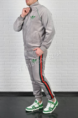 Спортивный костюм Gucci 7950