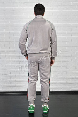 Спортивный костюм Gucci 7950