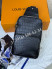 Слинг Louis Vuitton из кожи крокодила 29165 1