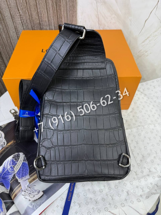 Слинг Louis Vuitton из кожи крокодила 29165 1