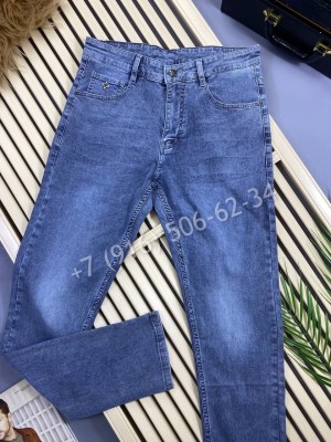 Джинсы Louis Vuitton 6679