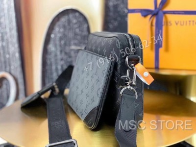 Сумка Louis Vuitton 8523