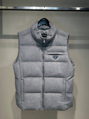 Жилетка Prada 22871 2