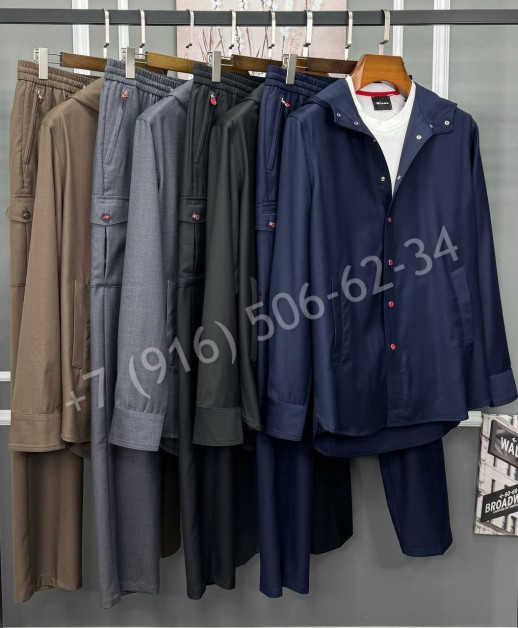 Прогулочный костюм из льна KITON 31425