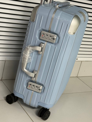 Чемодан Rimowa 35/50/23 13792