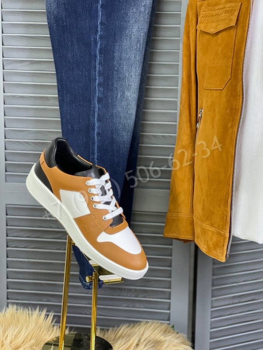 Замшевая куртка Bottega Veneta 13352