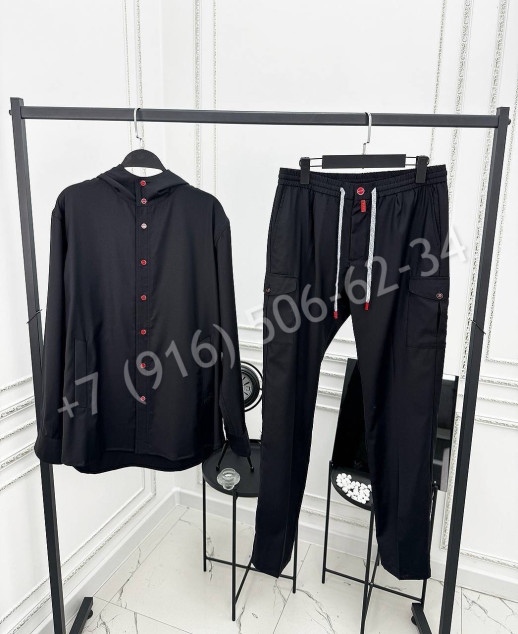 Прогулочный костюм KITON 29217