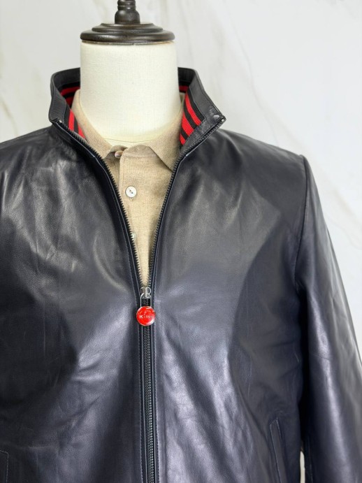 Кожаная куртка Kiton 5461
