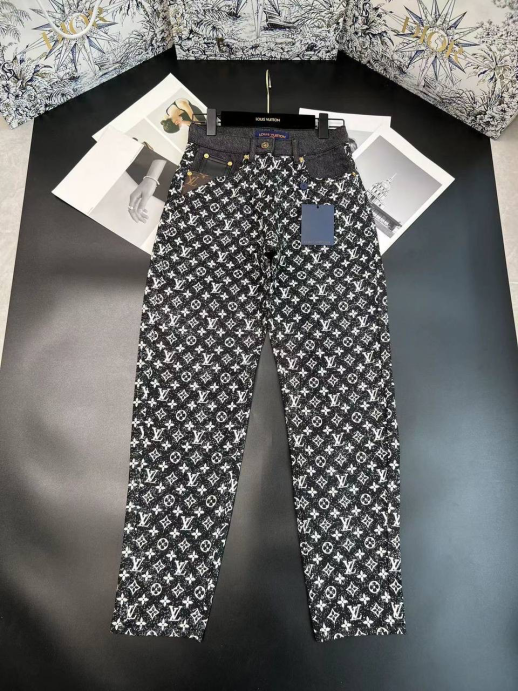 Джинсы Louis Vuitton 12124