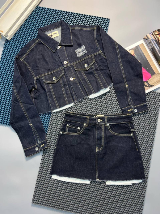 Костюм Miu Miu 15009