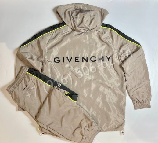 Спортивный костюм Givenchy 19345