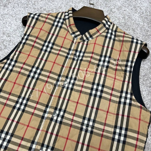 Жилетка двухсторонняя Burberry 15425