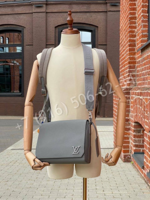 Сумка Louis Vuitton 17668