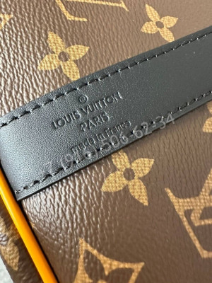 Дорожная сумка Louis Vuitton 19771