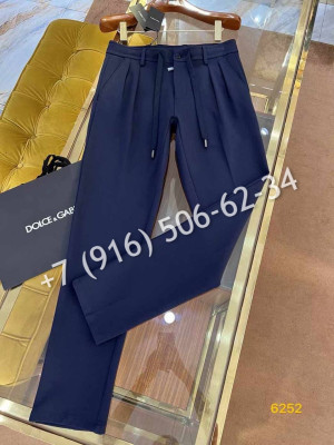 Прогулочный костюм Dolce & Gabbana 25147 2