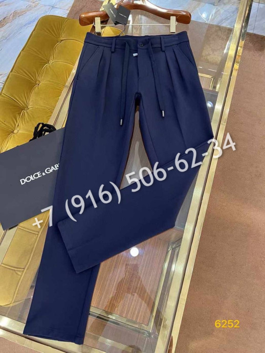 Прогулочный костюм Dolce & Gabbana 25147 2