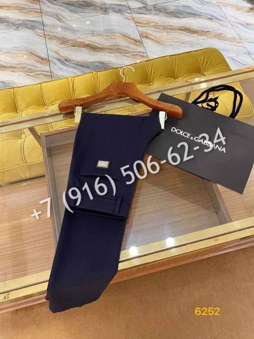 Прогулочный костюм Dolce & Gabbana 25147 2