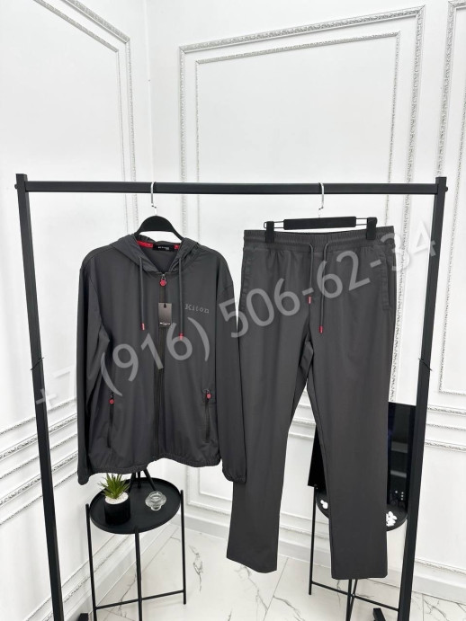 Прогулочный костюм KITON 28224