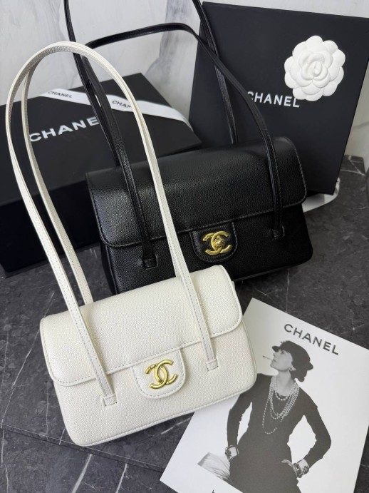 Сумка Chanel маленькая (белая) 346604 1
