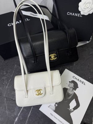 Сумка Chanel маленькая (белая) 346604 1