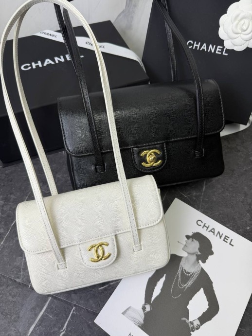 Сумка Chanel маленькая (белая) 346604 1