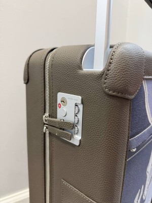 Чемодан Hermes 24900