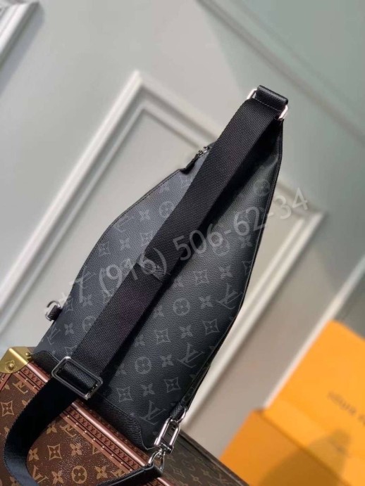 Поясная сумка Louis Vuitton 13777