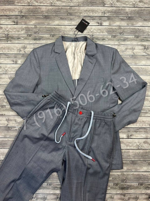 Прогулочный костюм KITON 18739