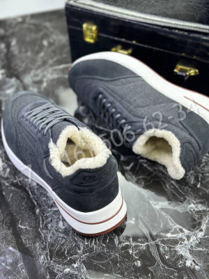 Кроссовки Loro Piana на меху 23772