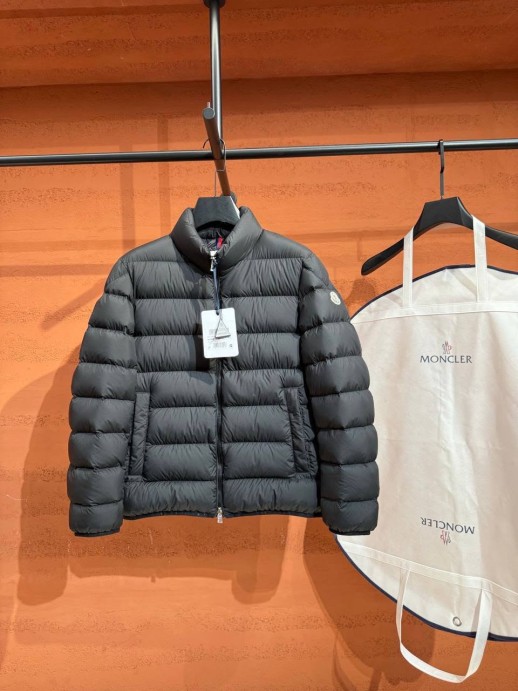 Куртка Moncler 5468