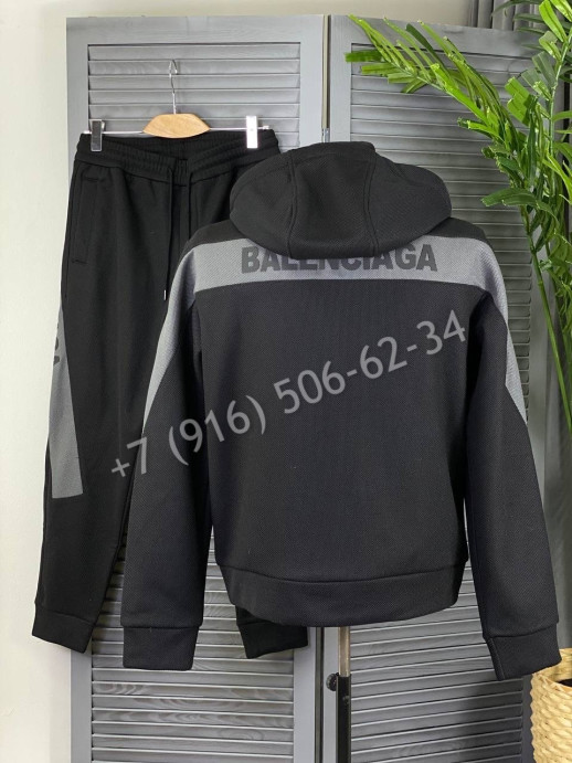 Спортивный костюм Balenciaga 6995