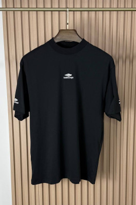 Футболка Balenciaga 17878 1