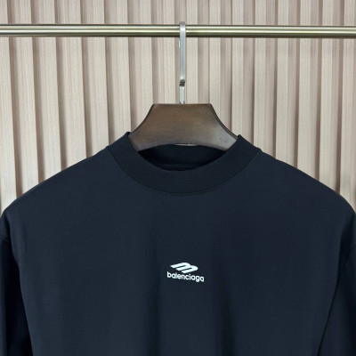 Футболка Balenciaga 17878 1